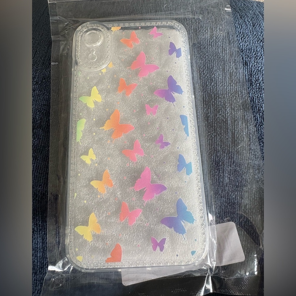 Butterfly Pattern Phone Case - Multicolor